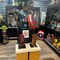 Iron Man Wearable Infinity Nano Gauntlet 1:1 Life Size Statue